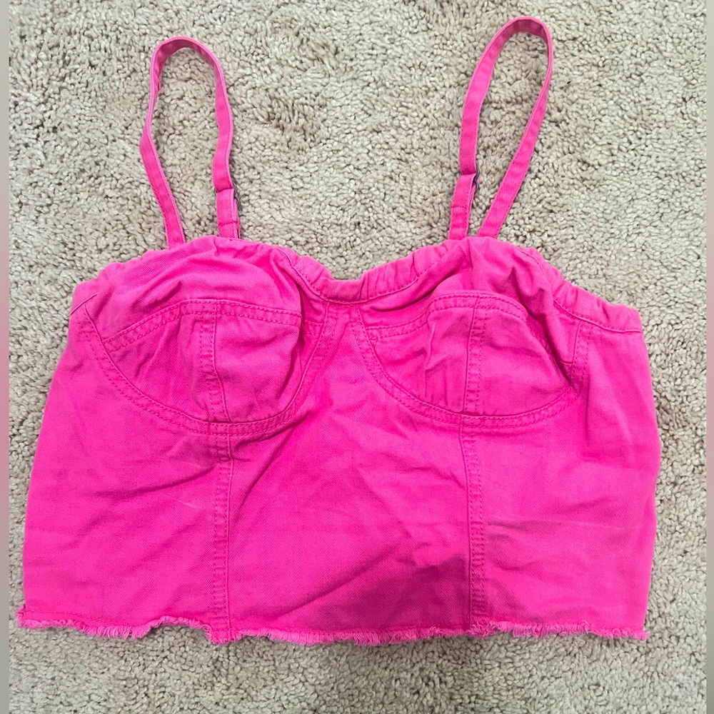 Women’s crop top size large